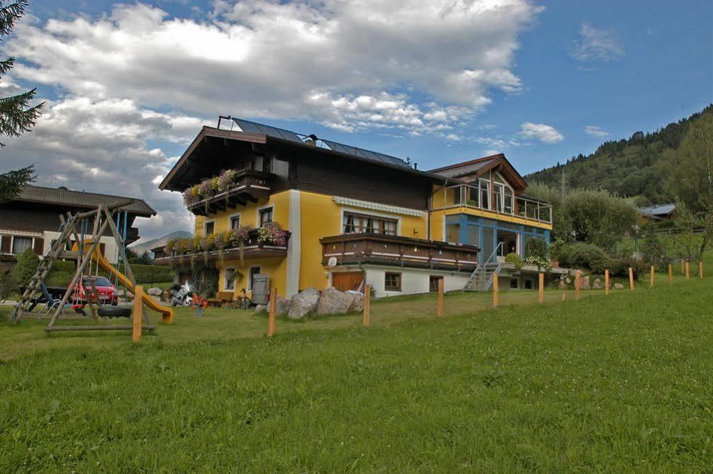 Haus Katharina, Summercard Included Kaprun Exteriör bild
