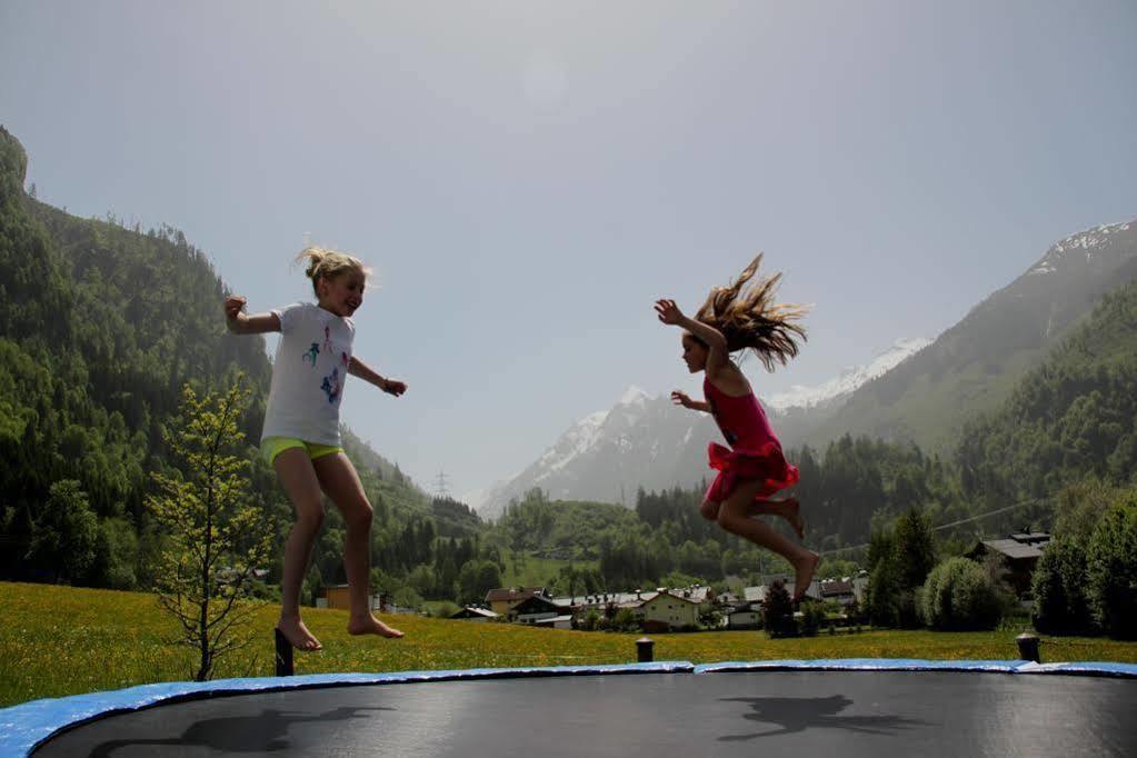 Haus Katharina, Summercard Included Kaprun Exteriör bild